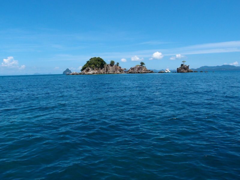 Three Island Tour Featuring Coral Island