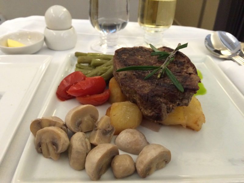 Food in Business Class on Singapore Airlines - Guangzhou to Singapore