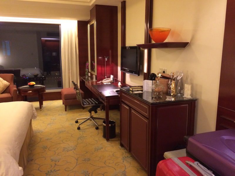 Premier Riverview Room at the Shangri-La Guangzhou