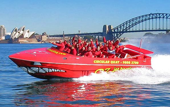 The Best way to see Sydney Harbour with Oz Jet Boating