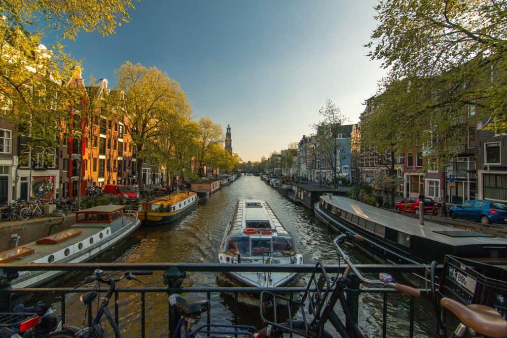 the-worlds-most-diverse-cities-and-how-you-can-experience-them