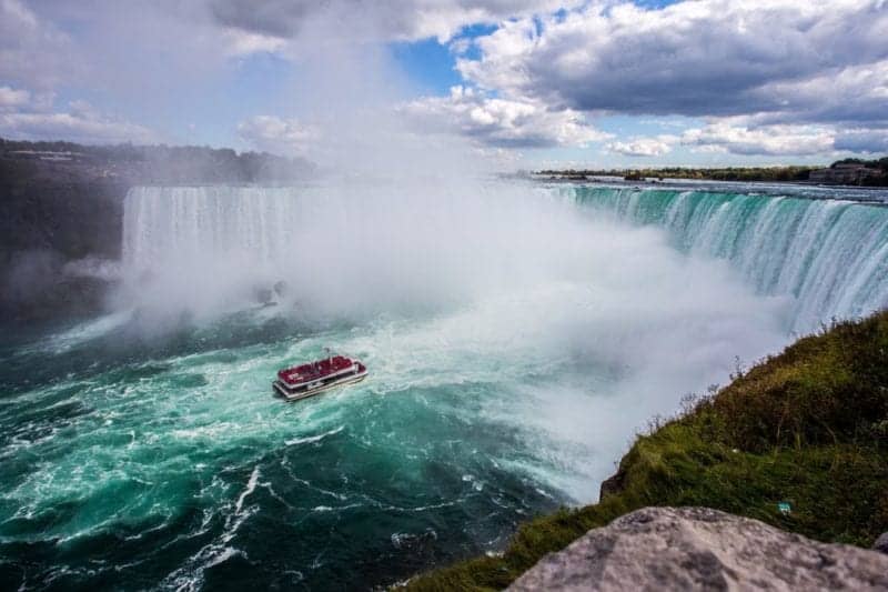 5 Things To See And Do In Canada