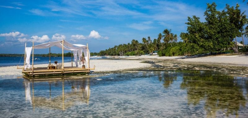 10 Perfect Tips to a Luxury Honeymoon in the Philippines 