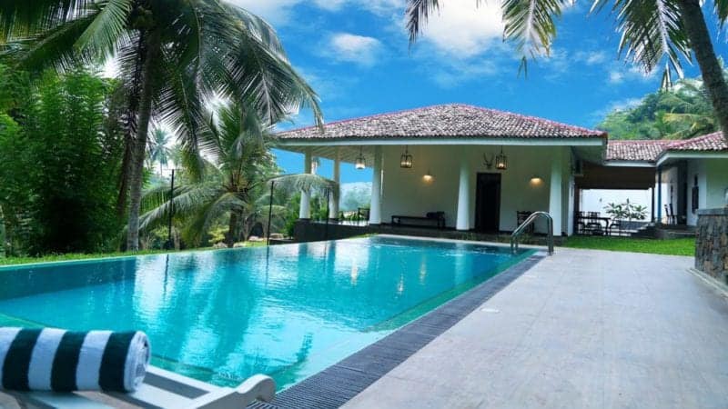 Private Pool Villas in Phuket from Budget (less than $100) to Luxury Villas (more than $500)