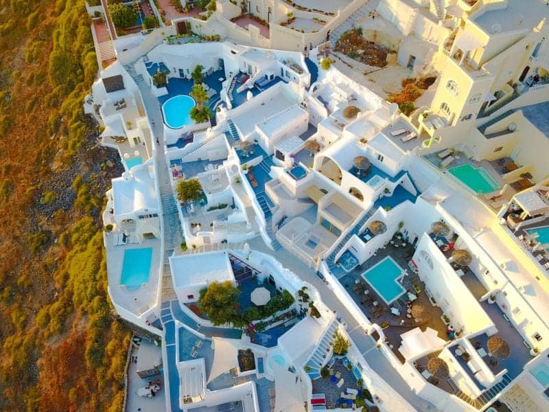16 Astonishing Things to do in Santorini – Greece Travel Guide
