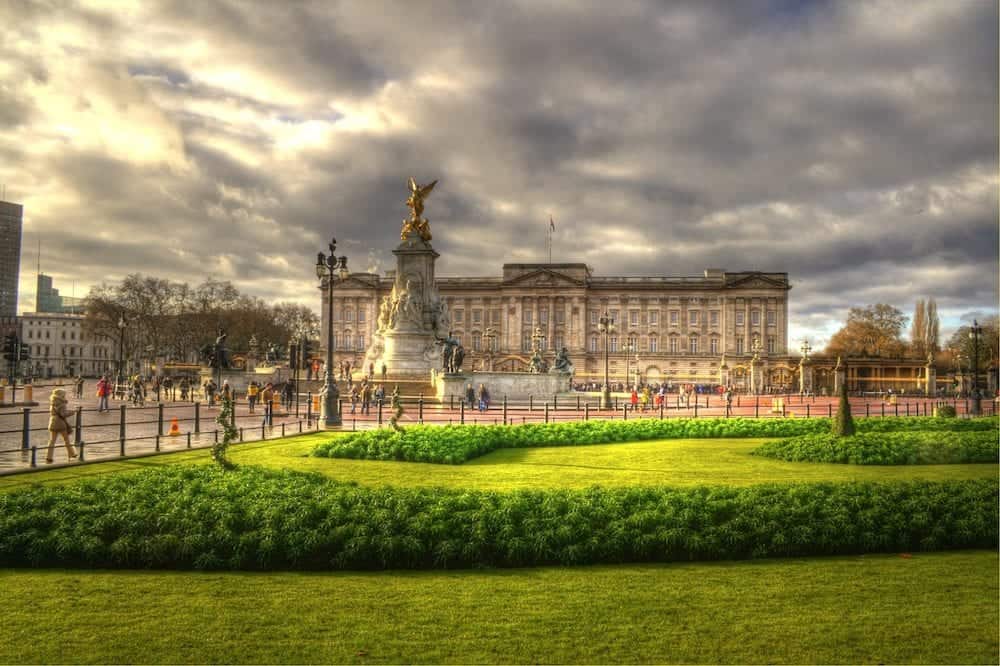 photo of Buckingham Palace in England