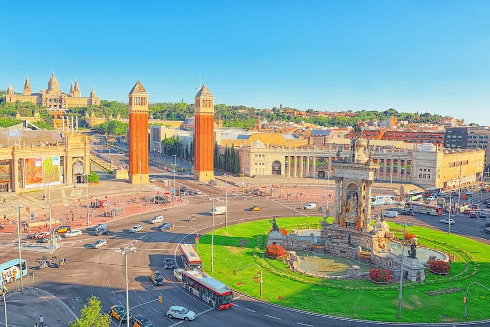 Seville Spain - : Spain Square (Plaza de Espana) is a square in the Maria Luisa Park in Seville Spain built in 1928 for the Ibero-American Exposition of 1929.