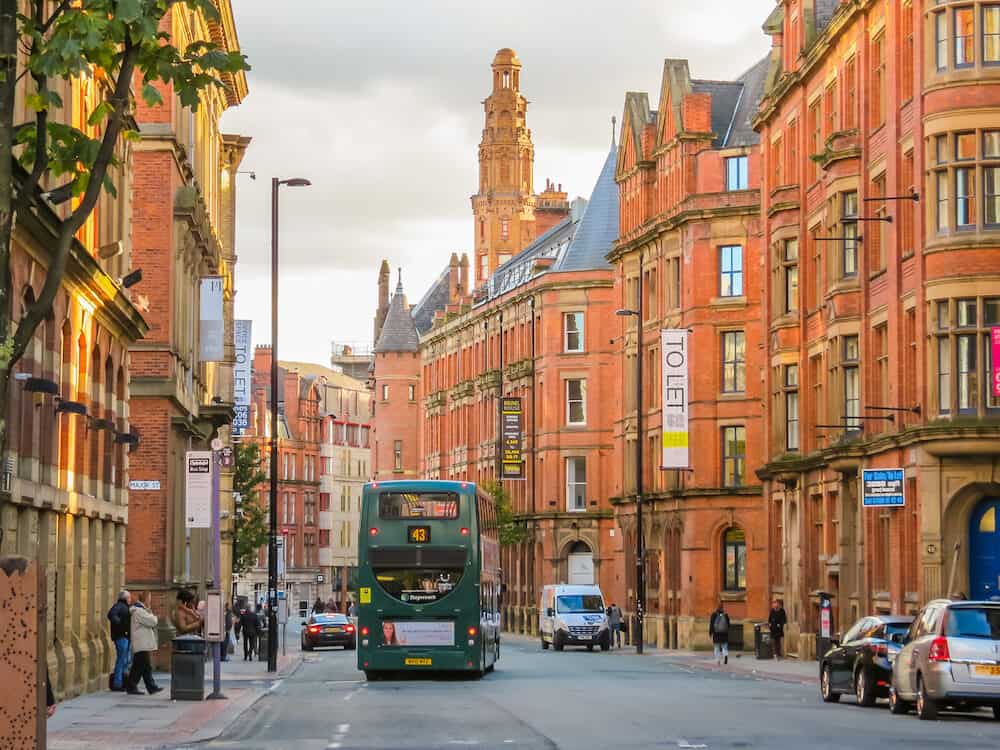 Must Read - Where to stay in Manchester - Comprehensive Guide for 2022