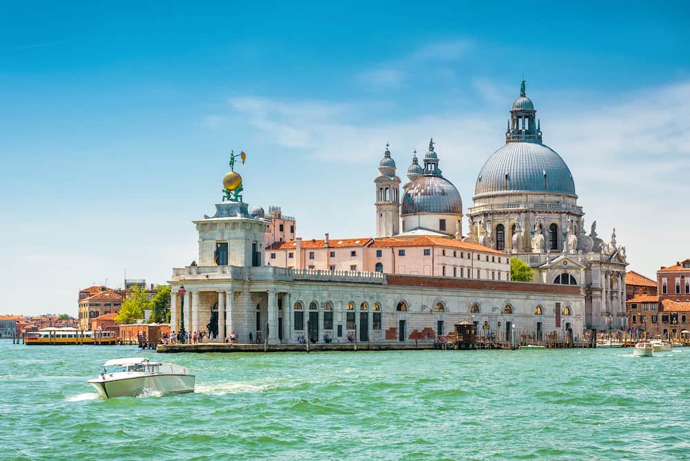Where to stay in Venice [Best Places to Stay for 2024]