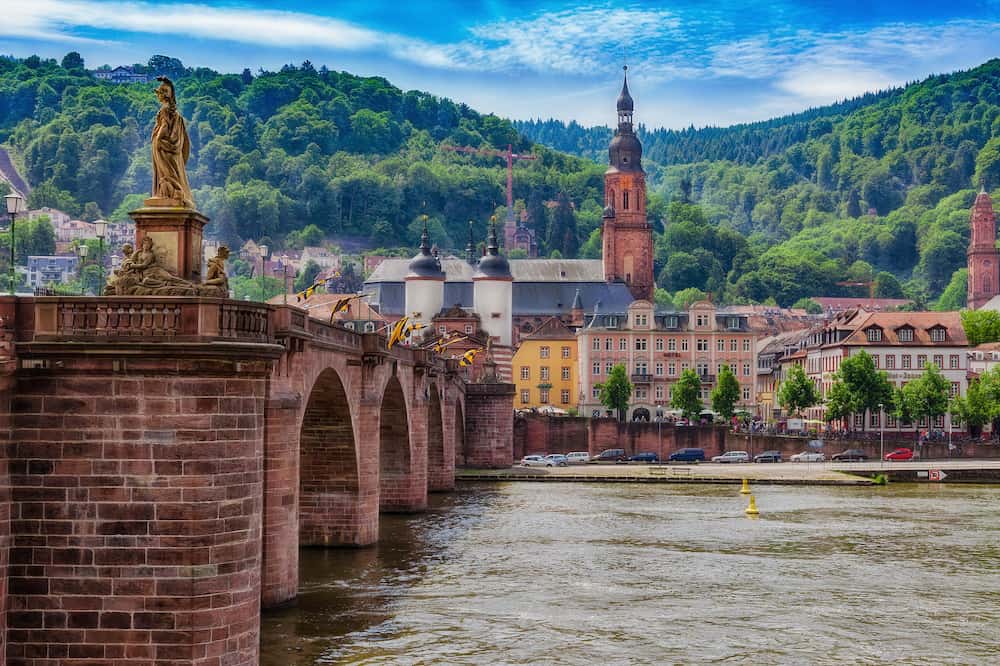 Heidelberg Travel Guide: Romantic Ruins and Riverside Views