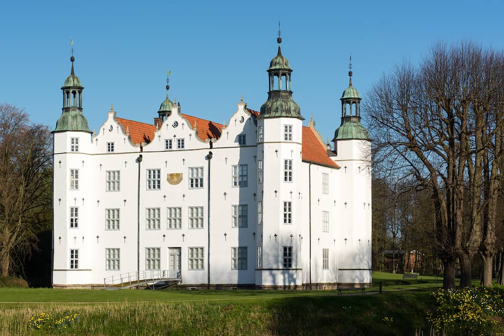 the castle of Ahrensburg in germany, renaissanse palace