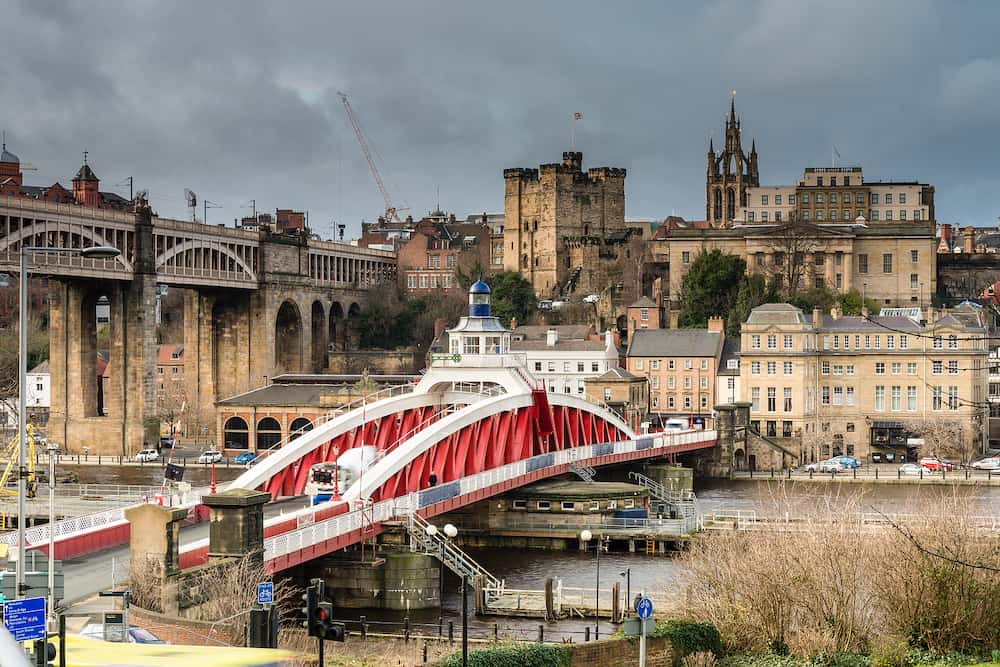 The Swing Bridge occupies the position of the original Tyne crossing. Beyond is the Castle Keep to protect it and St Nicholas Cathedral