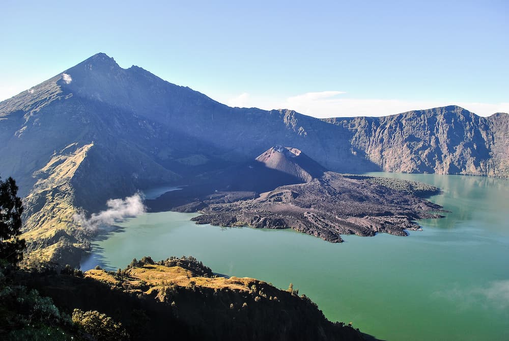 Magnificent view over Rinjani mountain in Lombok