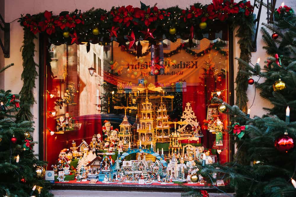 Germany, Rothenburg ob der Tauber.  Storefront. Kathe Wohlfahrt Christmas decorations and toy shop. A popular toy store in Germany.