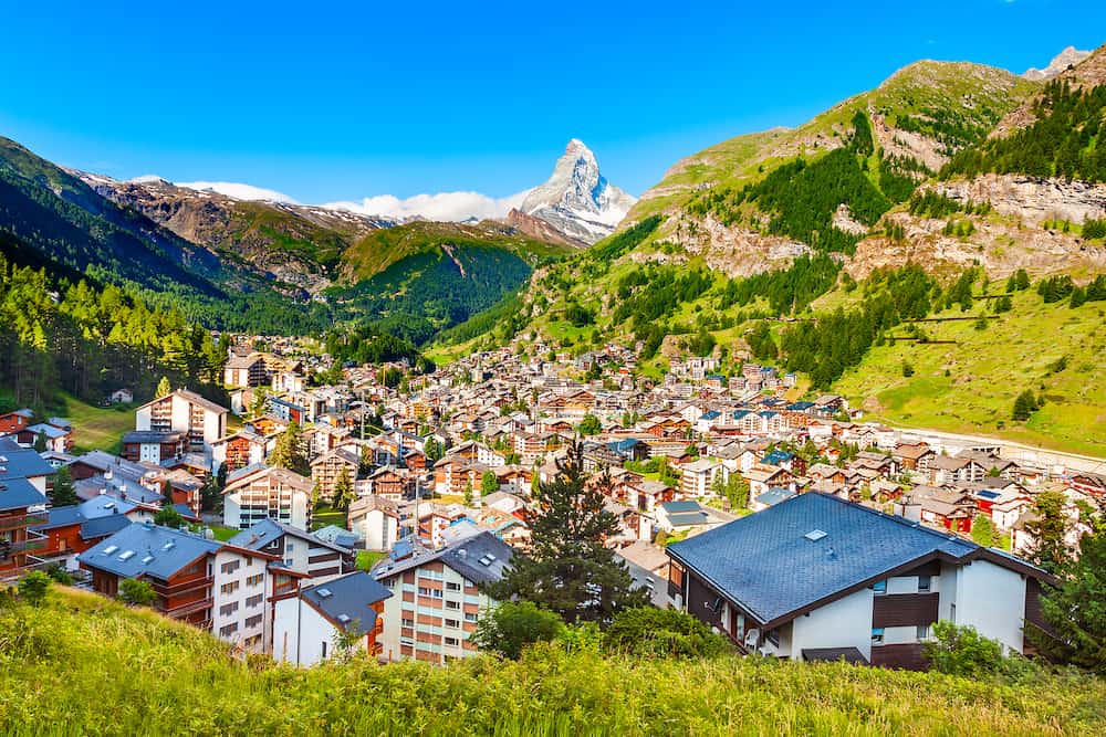 Where To Stay in Zermatt [Best Places to Stay for 2024]