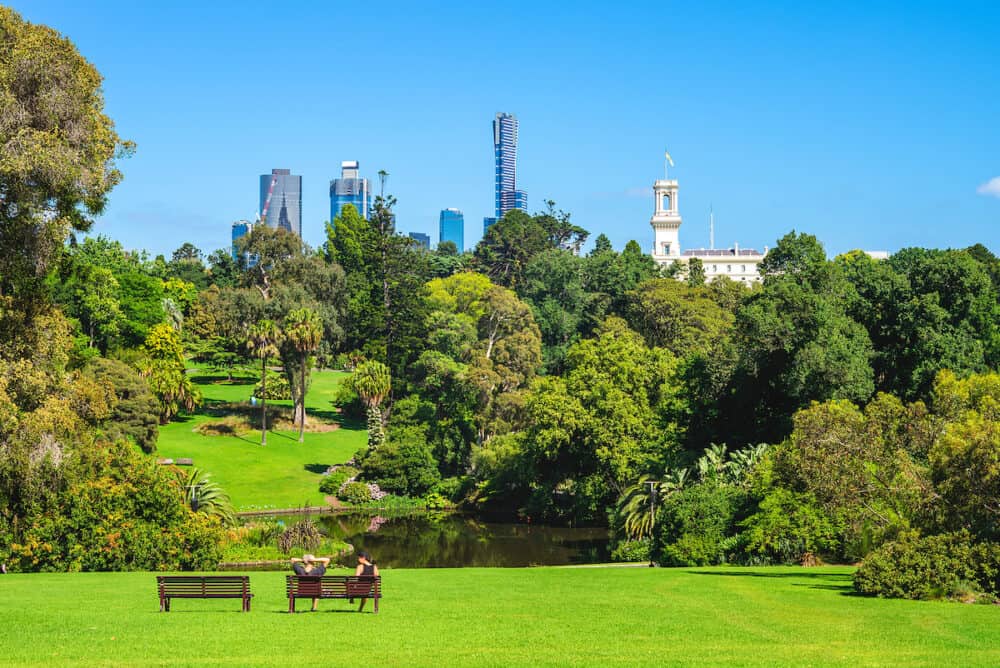 Royal Botanic Gardens and melbourne skyline in australia