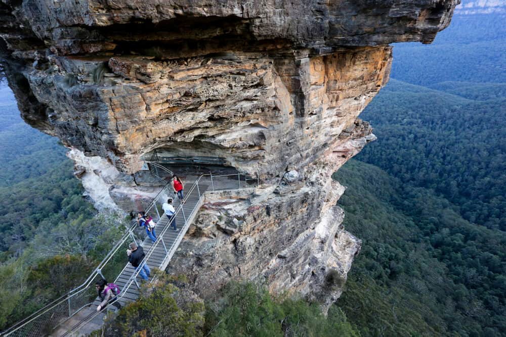 BLUE MOUNTAINS, AUSTRALIA -Tourists at The Three Sisters, Blue Mountains, NSW Australia