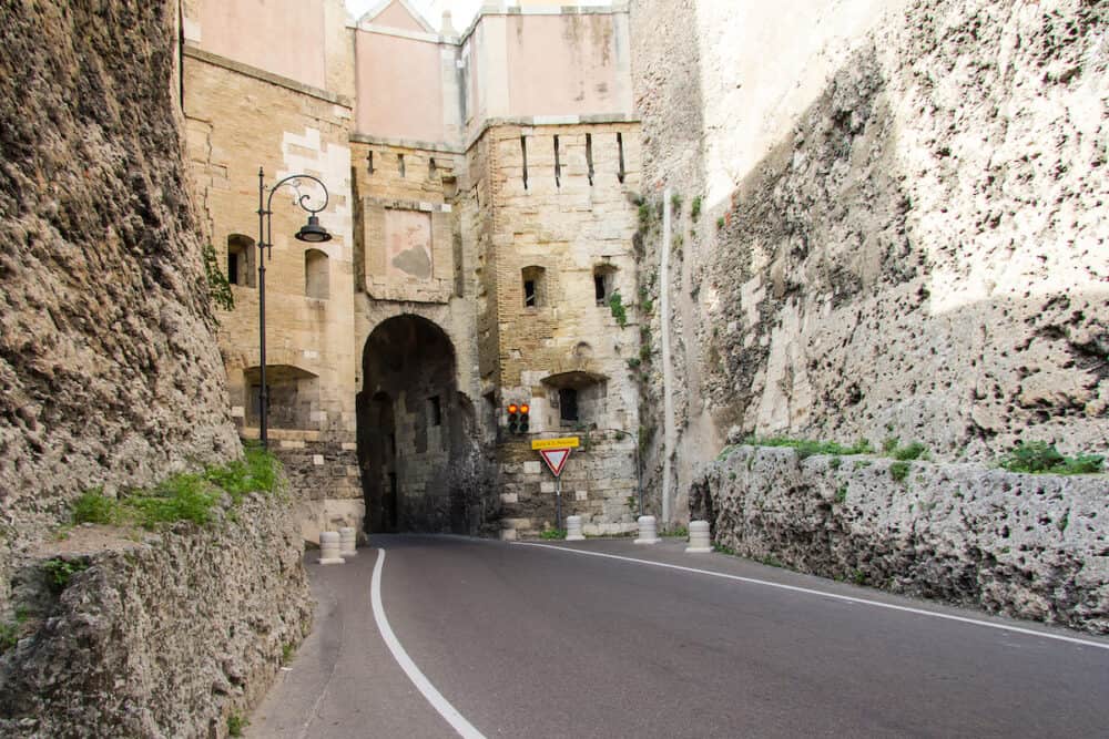 Cagliari: San Pancrazio gate, access to the castle district - Sardinia