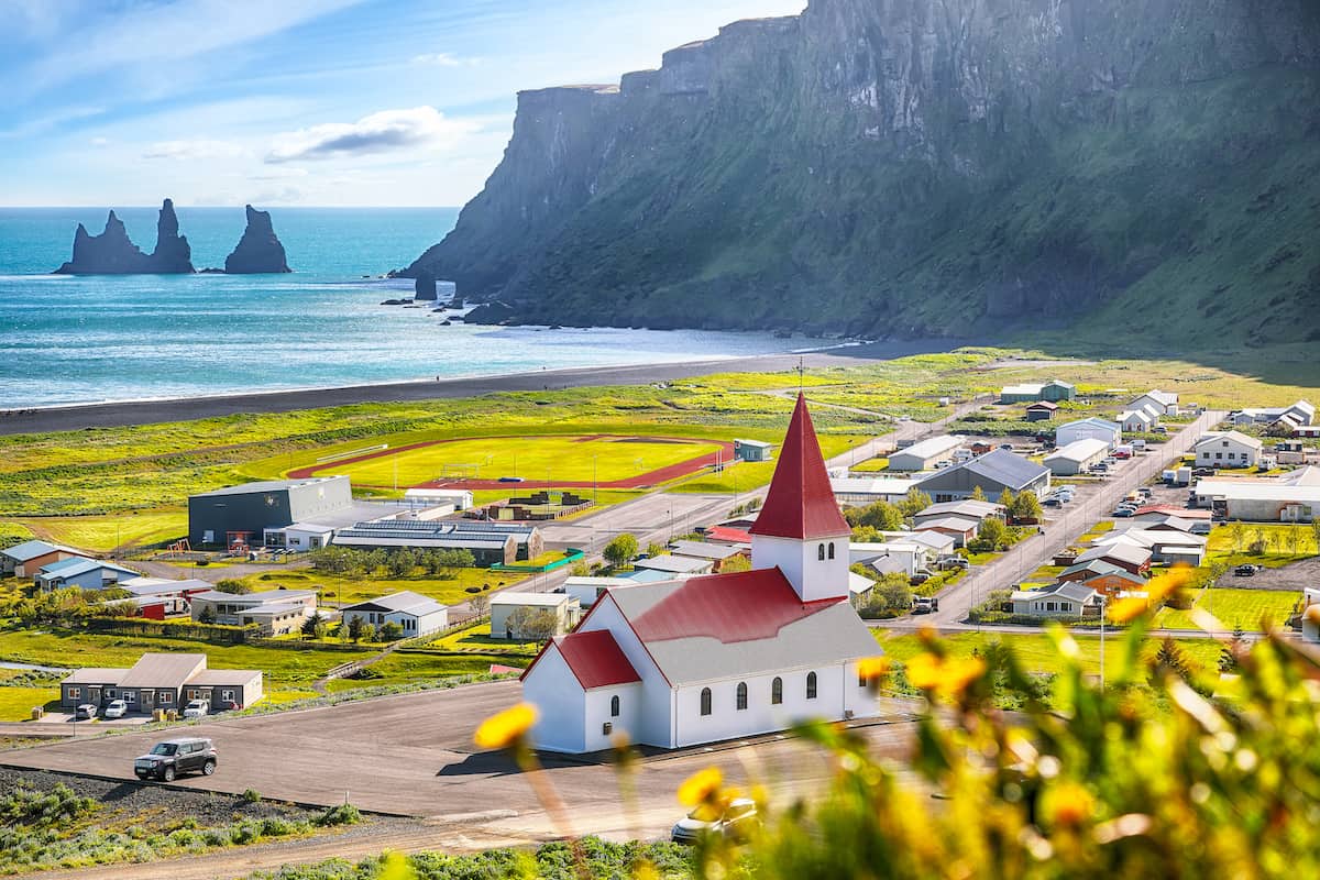 Where to stay in Iceland [Best Places to Stay for 2024]