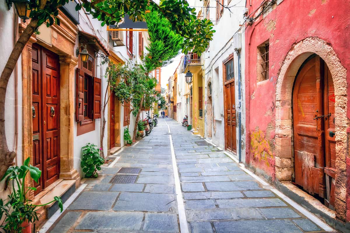 12 of the Best Crete Walking Tours 2023
