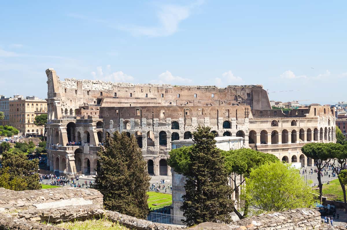 Rome Travel Guide: Ancient Ruins and Timeless Attractions