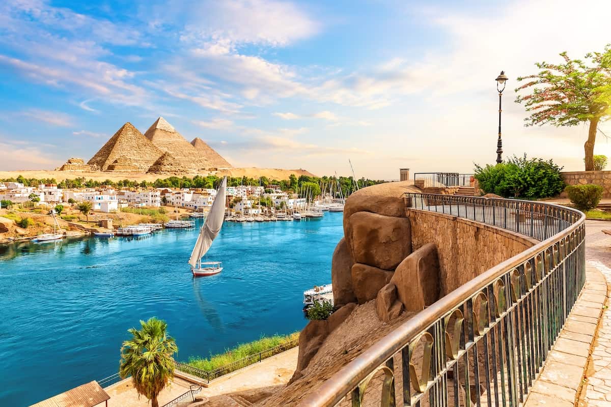 Tipping in Egypt Guide | When and How Much to Tip in Egypt 