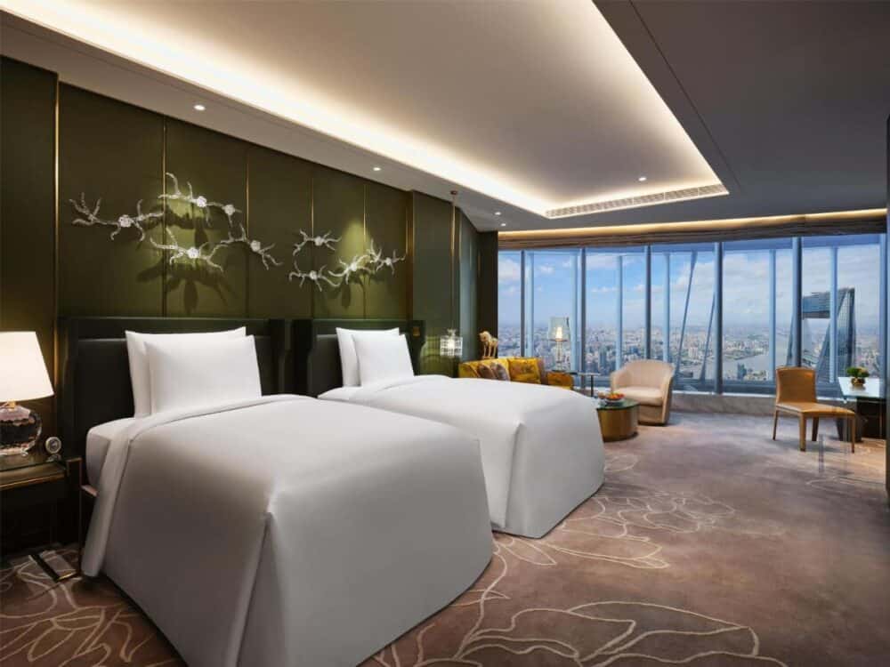 J Hotel, Shanghai Tower - Above All Else, Overlooking the Bund
