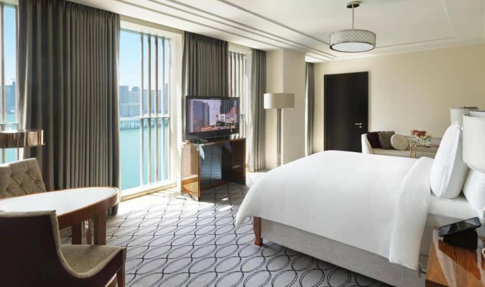 Four Seasons Hotel Abu Dhabi at Al Maryah Island
