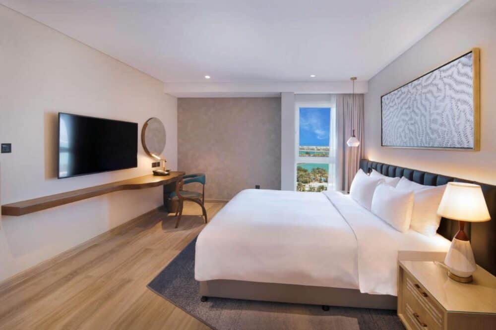 Radisson Blu Hotel & Resort, Abu Dhabi Corniche
