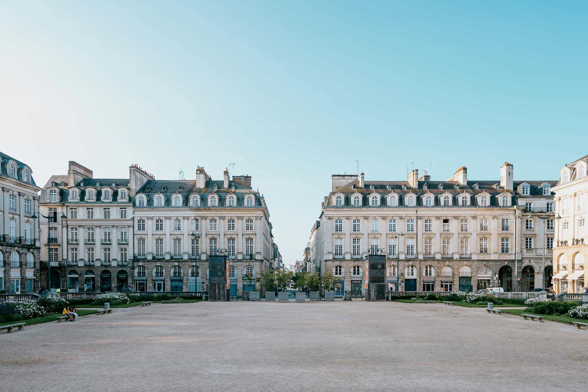 Rennes Travel Guide: Gateway to Brittany and Local Traditions